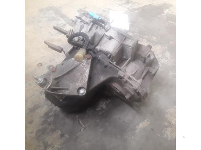 Gearbox from a Renault Twingo II (CN) 1.2 16V 2007