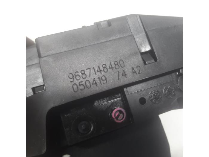 Peugeot 508 SW Interior Switch For Tailgate & Fuel Lid, 96770584ZD, Black LED