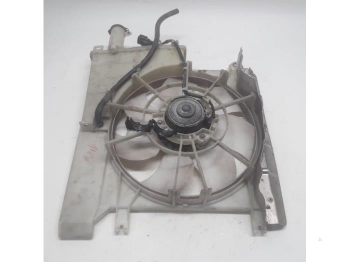 Ventilateur moteur d'un Peugeot 107 1.0 12V 2007