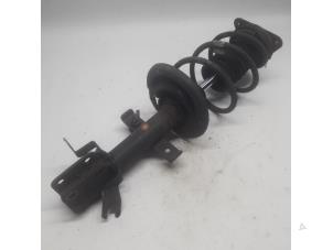 Used Front shock absorber, right Renault Clio IV Estate/Grandtour (7R) 1.5 Energy dCi 90 FAP Price € 42,00 Margin scheme offered by Reclycar De Boer BV