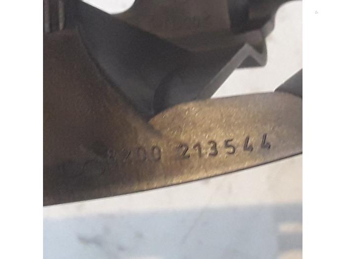 Front bumper bracket, left from a Renault Modus 2006