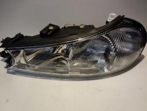 New Headlight, left Ford Mondeo Price € 63,00 Inclusive VAT offered by Reclycar De Boer BV