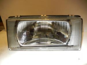 New Headlight, right Volvo 780 Price € 47,25 Inclusive VAT offered by Reclycar De Boer BV