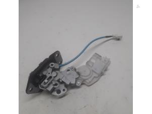 Used Tailgate lock mechanism Nissan Micra (K13) 1.2 12V Price € 36,75 Margin scheme offered by Reclycar De Boer BV