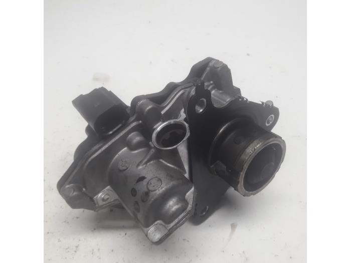 Gebrauchte AGR Ventil Volkswagen Golf VII (AUA) 1.6 TDI BlueMotion 16V Preis € 31,50 Margenregelung angeboten von Reclycar De Boer BV