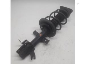Used Front shock absorber, right Renault Clio IV (5R) 1.5 Energy dCi 90 FAP Price € 52,50 Margin scheme offered by Reclycar De Boer BV