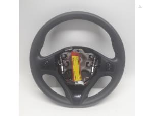 Used Steering wheel Renault Clio IV (5R) 1.5 Energy dCi 90 FAP Price € 63,00 Margin scheme offered by Reclycar De Boer BV