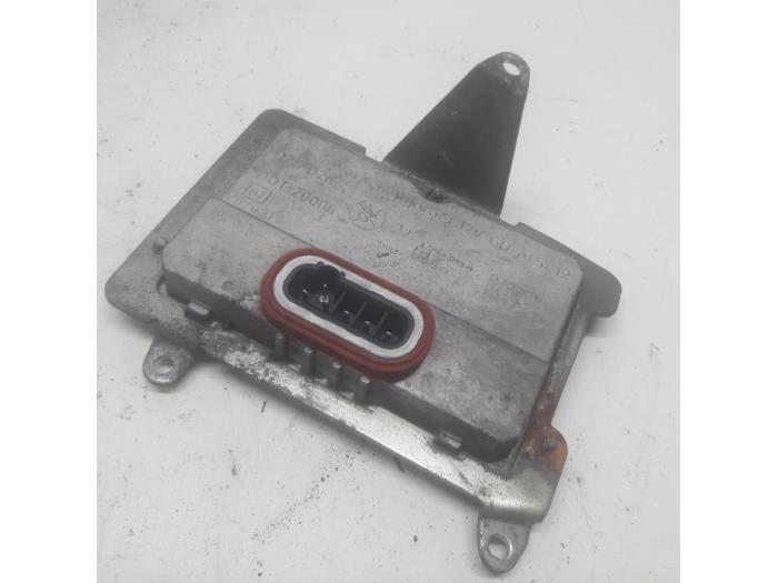 Używane Starter ksenonowy Jaguar S-type (X200) 2.7 TD 24V Euro III Cena € 78,75 Procedura marży oferowane przez Reclycar De Boer BV