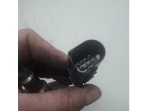 Lambda probe from a Dacia Duster (SR) 1.3 TCE 130 16V 2019