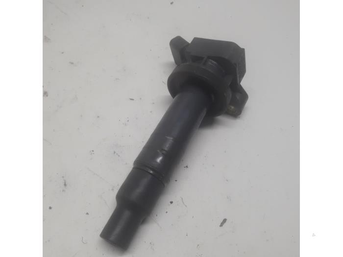Usagé Bobine Toyota Aygo (B10) 1.0 12V VVT-i Prix € 15,75 Règlement à la marge proposé par Reclycar De Boer BV