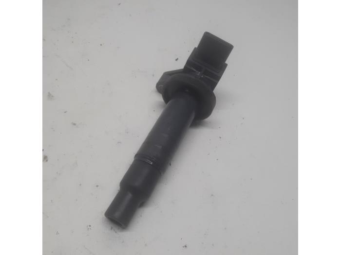 Usagé Bobine Toyota Aygo (B10) 1.0 12V VVT-i Prix € 15,75 Règlement à la marge proposé par Reclycar De Boer BV