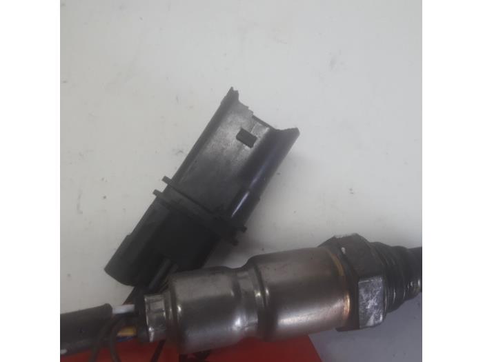 Sonde lambda d'un Peugeot Partner Tepee (7A/B/C/D/E/F/G/J/P/S) 1.6 HDiF 16V 2012