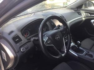 Usados Juego y módulo de airbag Opel Insignia 1.6 SIDI Eco Turbo 16V Precio € 525,00 Norma de margen ofrecido por Reclycar De Boer BV