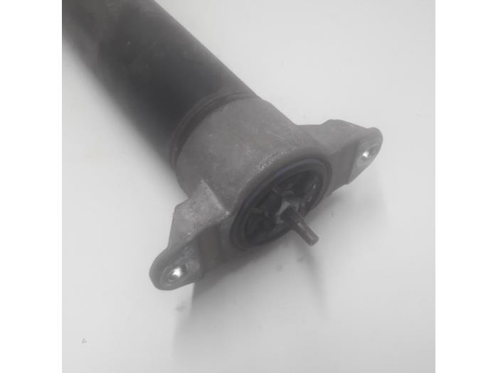 Rear shock absorber, right from a Volvo V40 (MV) 2.0 D2 16V 2016