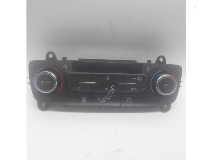Heater control panel from a Ford Focus 3 Wagon 1.5 TDCi 2015