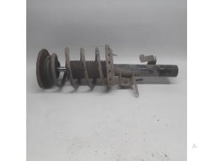 Used Front shock absorber, right Ford Mondeo IV Wagon 2.0 TDCi 140 16V Price € 52,50 Margin scheme offered by Reclycar De Boer BV