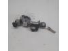 Cerradura de contacto y llave de un Fiat Sedici (189), 2006 / 2014 1.6 16V 4x4, SUV, Gasolina, 1.586cc, 88kW (120pk), 4x4, M16A, 2006-06 / 2014-10, FYB21V 2011