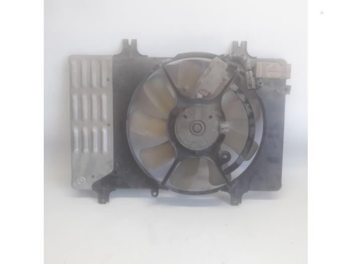 Fan motor from a Mazda 2 (DE) 1.4 CDVi 16V 2010