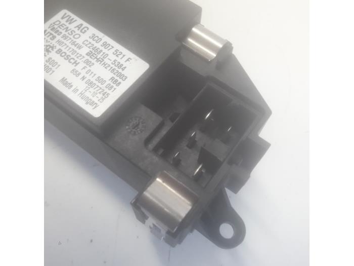 Heater resistor from a Seat Altea (5P1) 1.2 TSI 2013