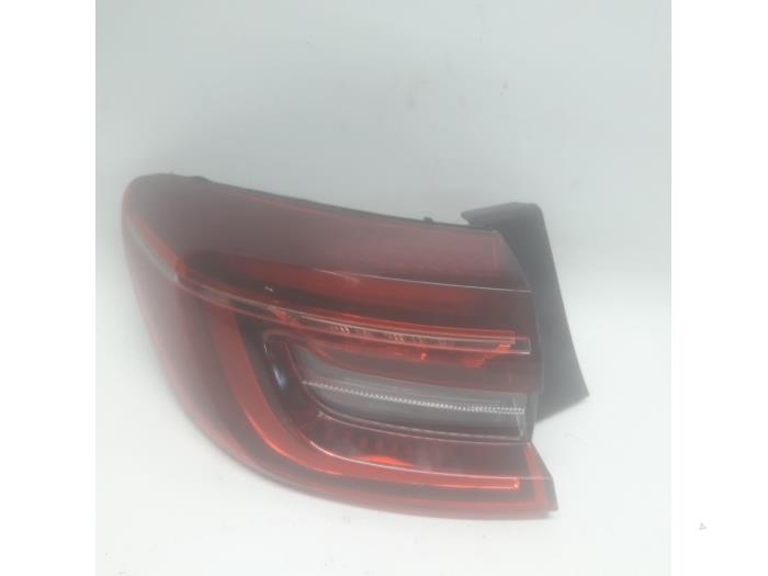 Taillight, left from a Renault Clio V (RJAB) 1.5 Blue dCi 85 2020