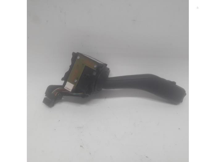 Indicator switch from a Volkswagen Eos (1F7/F8) 1.6 FSI 16V 2007