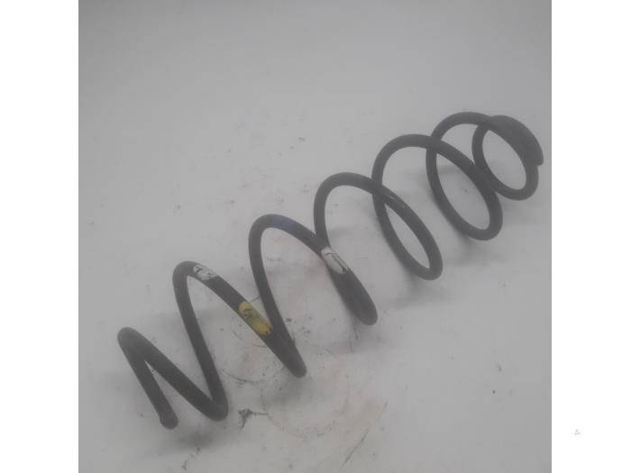 Rear coil spring from a Citroën C3 (SC) 1.4 2010
