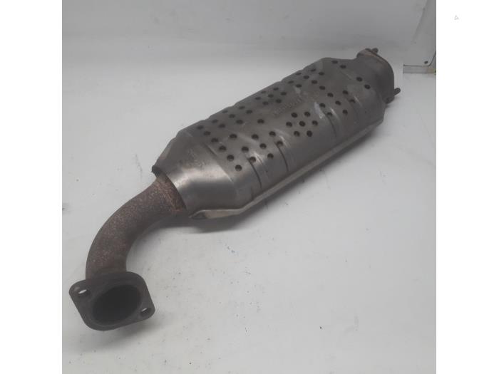 Kia Sorento Catalytic converters stock