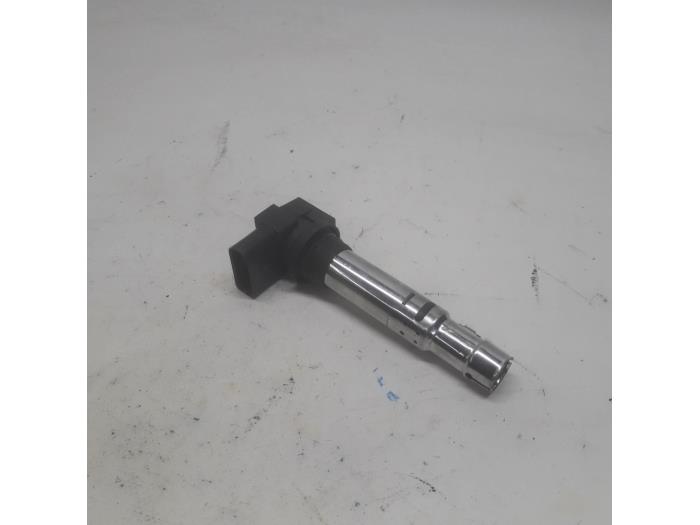 Bobine d'un Volkswagen Eos (1F7/F8) 1.6 FSI 16V 2007