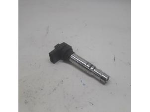 Bobine d'un Volkswagen Eos (1F7/F8) 1.6 FSI 16V 2007