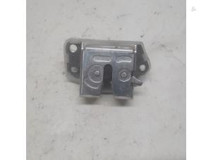 Used Tailgate lock mechanism Nissan Pixo (D31S) 1.0 12V Price € 21,00 Margin scheme offered by Reclycar De Boer BV