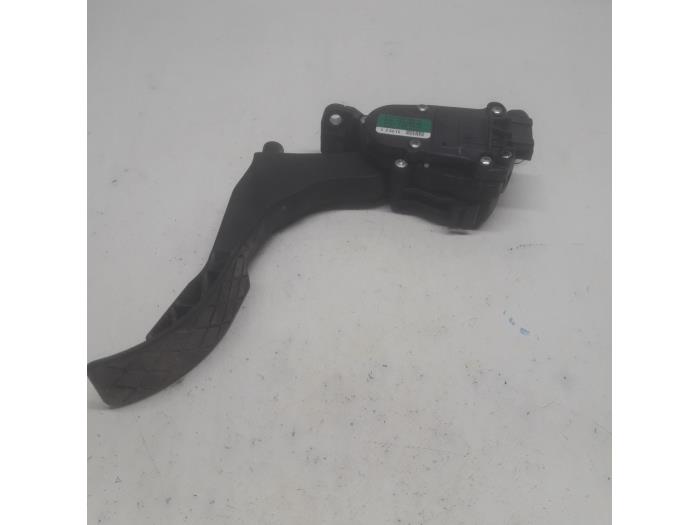Begagnade Gaspedalsensor Volkswagen Polo V (6R) 1.2 12V BlueMotion Technology Pris € 26,25 Marginaltabell erbjuds av Reclycar De Boer BV