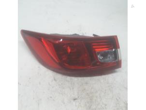Used Taillight, left Renault Clio IV (5R) 0.9 Energy TCE 90 12V Price € 31,50 Margin scheme offered by Reclycar De Boer BV