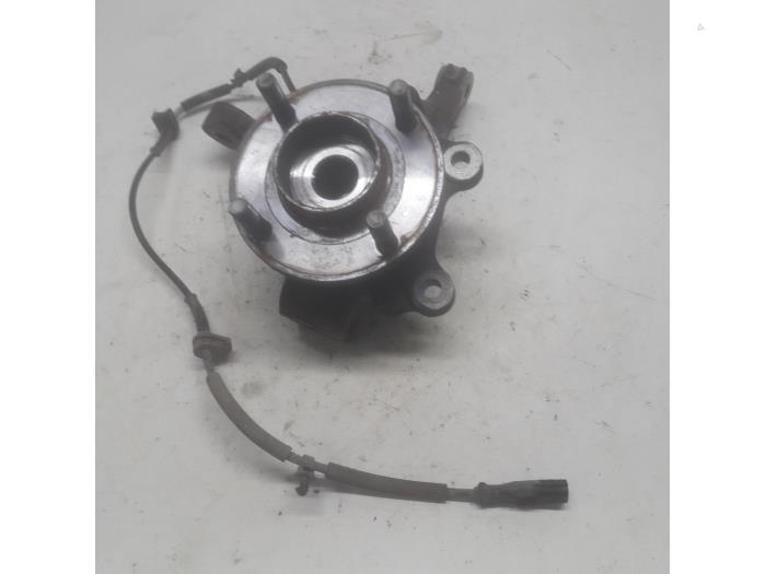 Front wheel hub Ford EcoSport 1.5 TDCi EcoBlue - 2444962