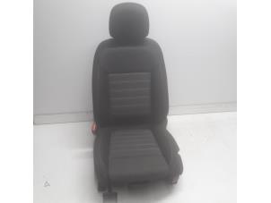 Gebrauchte Sitz links Opel Insignia 1.6 SIDI Eco Turbo 16V Preis € 210,00 Margenregelung angeboten von Reclycar De Boer BV
