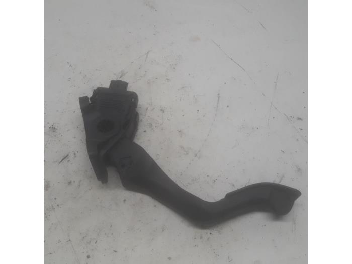 Begagnade Gaspedalsensor Peugeot 207/207+ (WA/WC/WM) 1.6 HDi 16V Pris € 36,75 Marginaltabell erbjuds av Reclycar De Boer BV