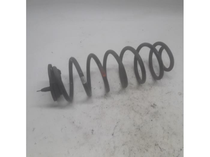 Rear coil spring from a Mazda 2 (DE) 1.3 16V S-VT High Power 2010