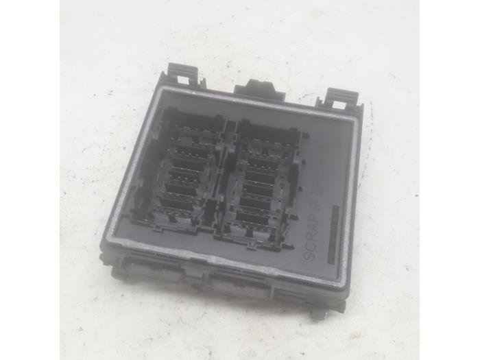 Used Central electronic module Ford Fiesta 7 1.5 TDCi 85 Price € 105,00 Margin scheme offered by Reclycar De Boer BV