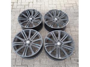 Used Set of sports wheels Peugeot RCZ (4J) 2.0 HDi 16V FAP Price € 420,00 Margin scheme offered by Reclycar De Boer BV