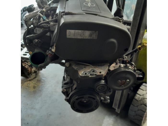 Motor de un Opel Zafira (M75) 1.8 16V Ecotec 2007