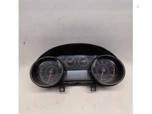 Used Odometer KM Fiat Bravo (198A) 1.4 16V Price € 52,50 Margin scheme offered by Reclycar De Boer BV