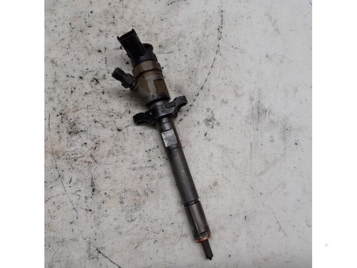 Usagé Injecteurs Peugeot 207 SW (WE/WU) 1.6 HDi 16V Prix € 78,75 Règlement à la marge proposé par Reclycar De Boer BV