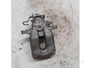 Used Rear brake calliper, left Peugeot 607 (9D/U) 2.7 HDi V6 24V Price € 52,50 Margin scheme offered by Reclycar De Boer BV