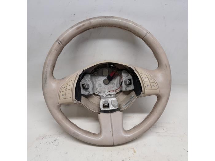 Używane Kierownica Fiat 500C (312) 1.2 69 Cena € 105,00 Procedura marży oferowane przez Reclycar De Boer BV