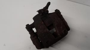 Used Front brake calliper, left Fiat Idea (350AX) 1.4 16V Price € 20,00 Margin scheme offered by Reclycar De Boer BV
