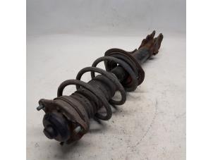 Used Front shock absorber, right Hyundai iX35 (LM) 2.0 CRDi 16V 4x4 Price € 52,50 Margin scheme offered by Reclycar De Boer BV
