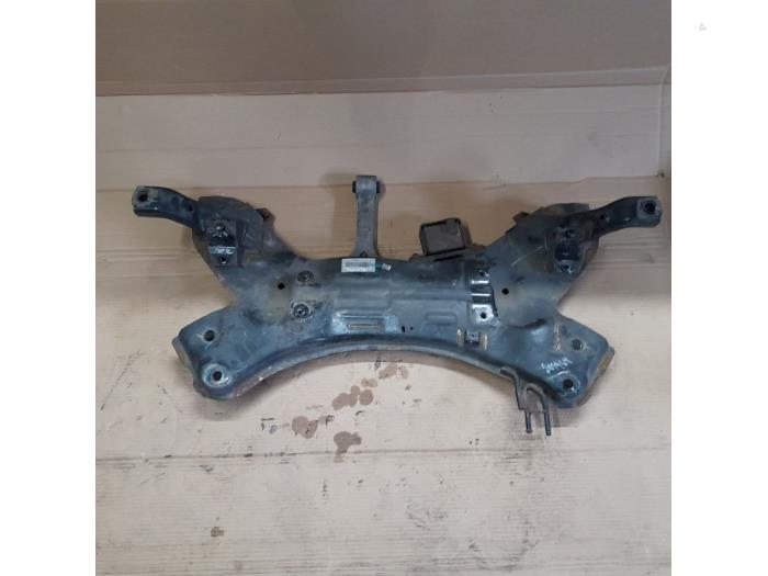 Used Subframe Hyundai iX35 (LM) 2.0 CRDi 16V 4x4 Price € 52,50 Margin scheme offered by Reclycar De Boer BV