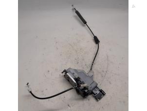 Used Rear door mechanism 4-door, right Peugeot 308 SW (4E/H) 1.6 HDi 16V FAP Price € 26,25 Margin scheme offered by Reclycar De Boer BV