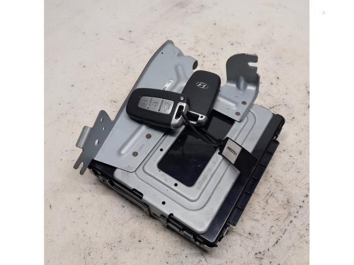 Używane Modul keyless vehicle Hyundai iX20 (JC) 1.4 CRDi 16V Cena € 157,50 Procedura marży oferowane przez Reclycar De Boer BV