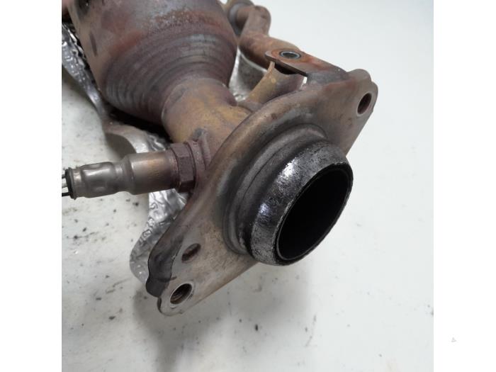 Catalytic converter Toyota Yaris III 1.5 16V Hybrid 21110 1NZFXE