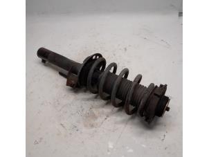 Used Front shock absorber, right Seat Leon (1P1) 1.2 TSI Price € 42,00 Margin scheme offered by Reclycar De Boer BV